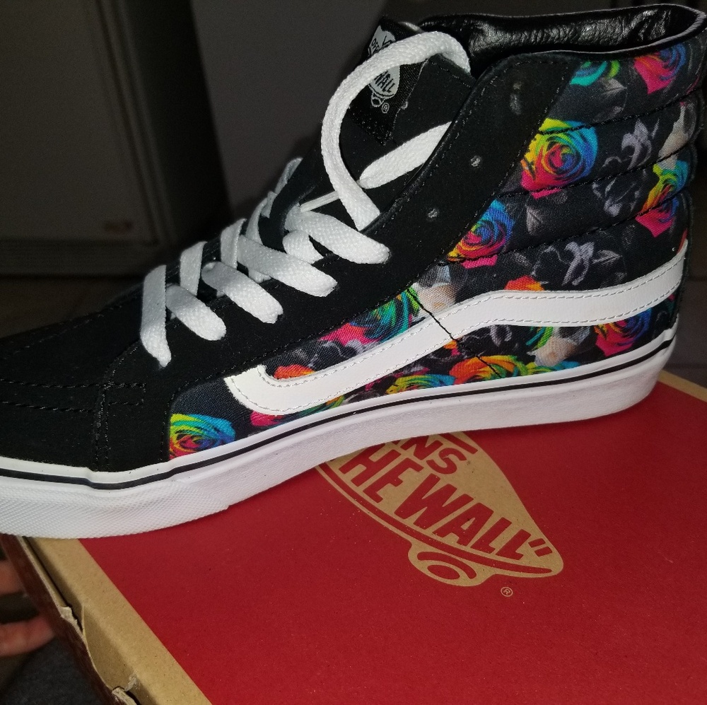 Vans womens 8.5 mens 7.0